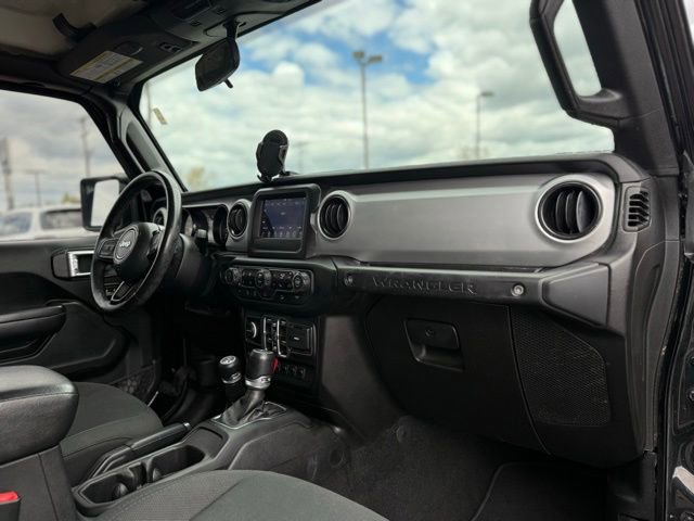 Used 2019 Jeep Wrangler Unlimited Sport AWD/4WD image 16