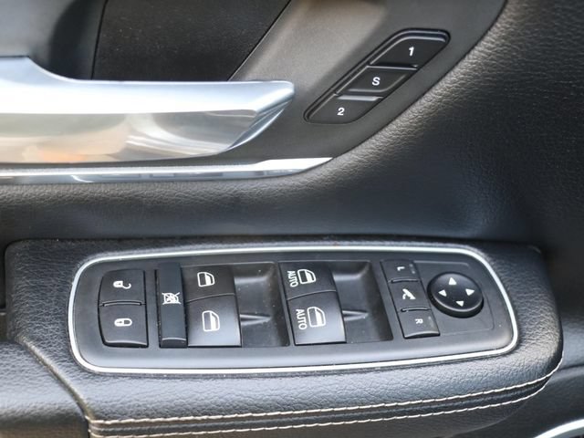 Used 2020 RAM 1500 Laramie w/ Sport Appearance Package AWD/4WD image 21