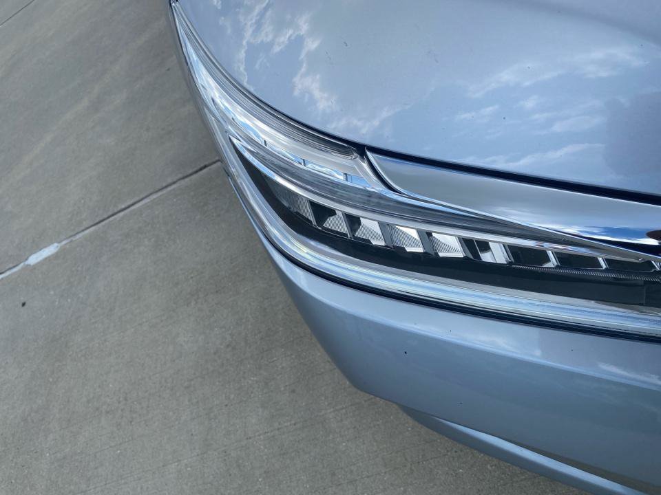 Used 2017 Honda Accord Touring image 28