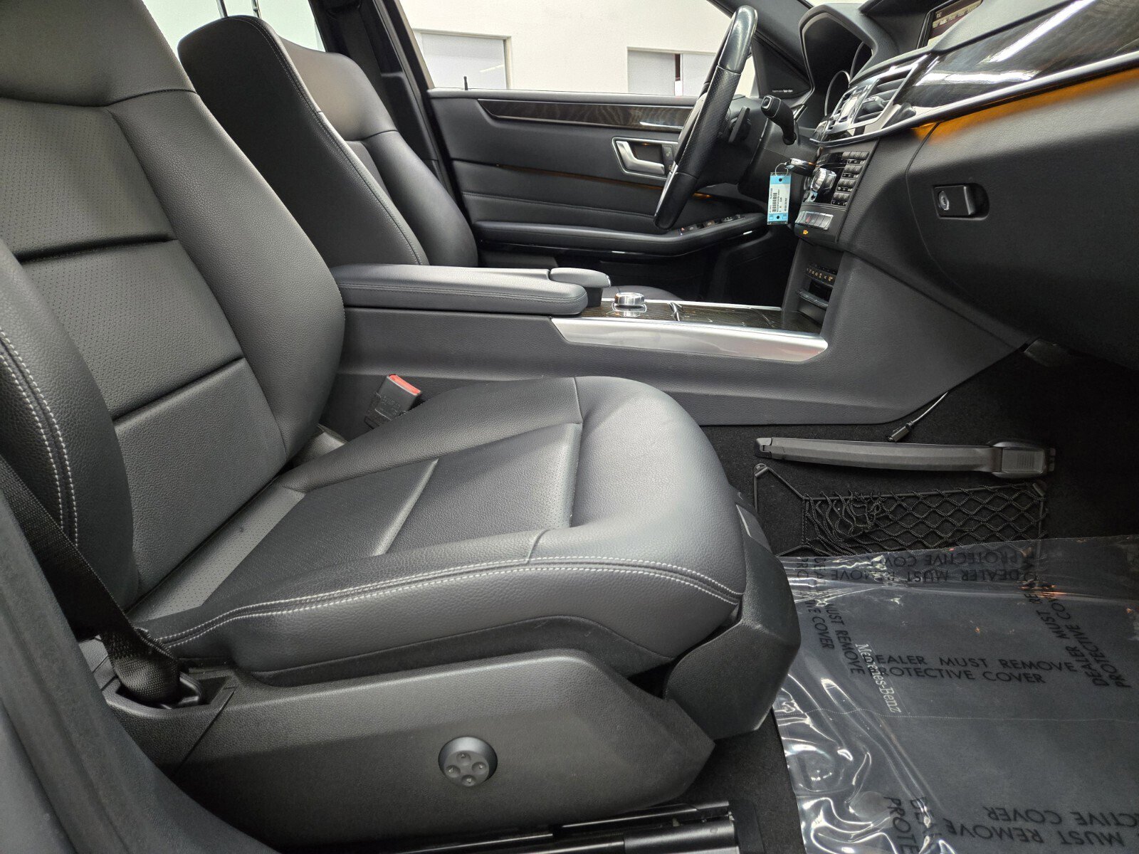 Used 2015 Mercedes-Benz E 350 Sedan image 12
