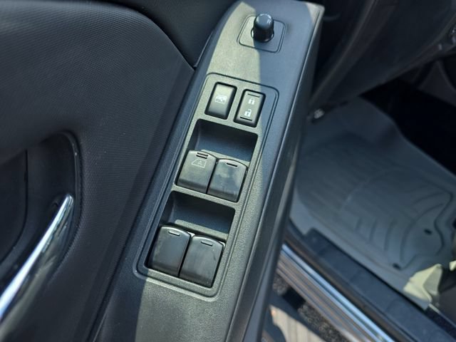 Used 2024 Nissan Frontier SV w/ SV Convenience Package RWD image 18
