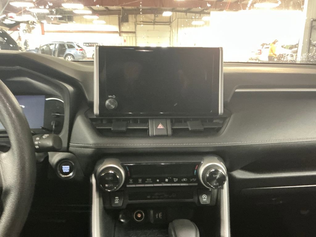 Certified 2025 Toyota RAV4 XLE image 17