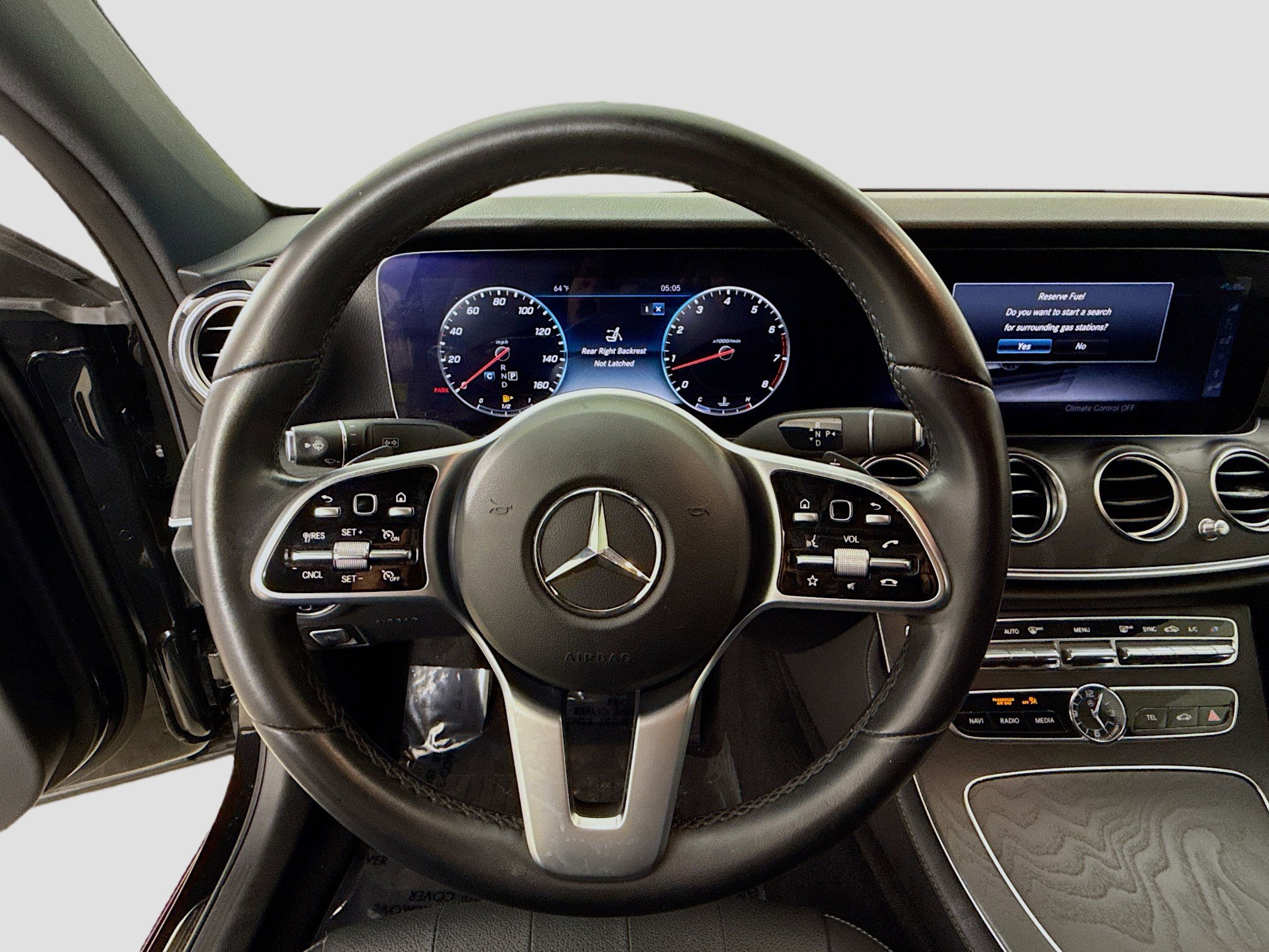 Used 2020 Mercedes-Benz E 450 4MATIC Sedan w/ Parking Assistance Package image 11