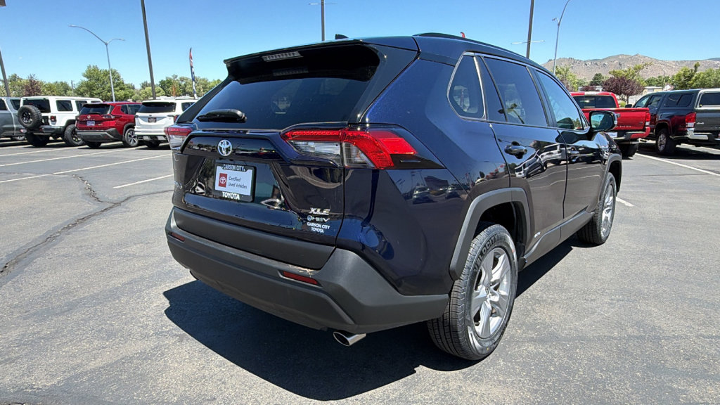 Certified 2025 Toyota RAV4 XLE AWD/4WD image 3