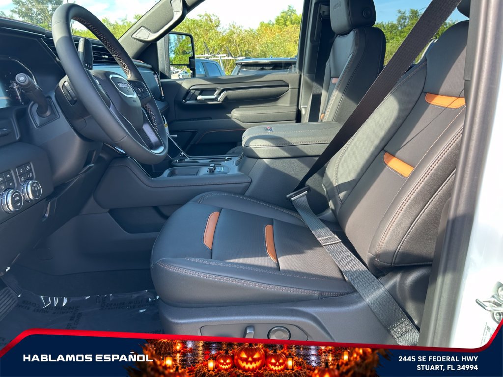 New 2026 GMC Sierra 2500 AT4 w/ AT4 Premium Plus Package AWD/4WD image 9
