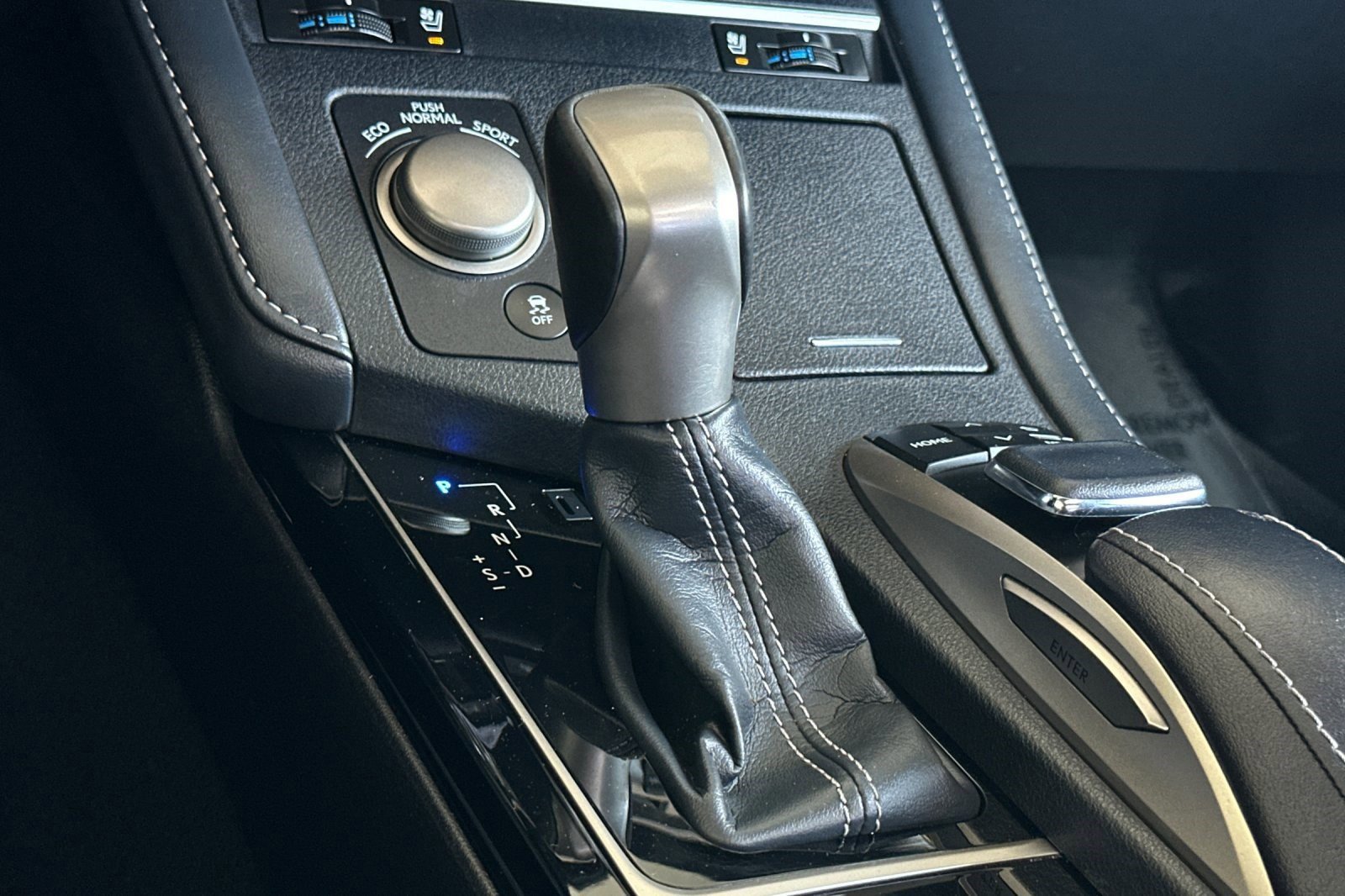 Used 2018 Lexus ES 350 w/ Navigation System Package image 17