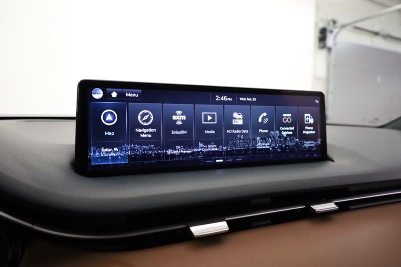 Used 2024 Genesis GV70 2.5T w/ Advanced Package image 16