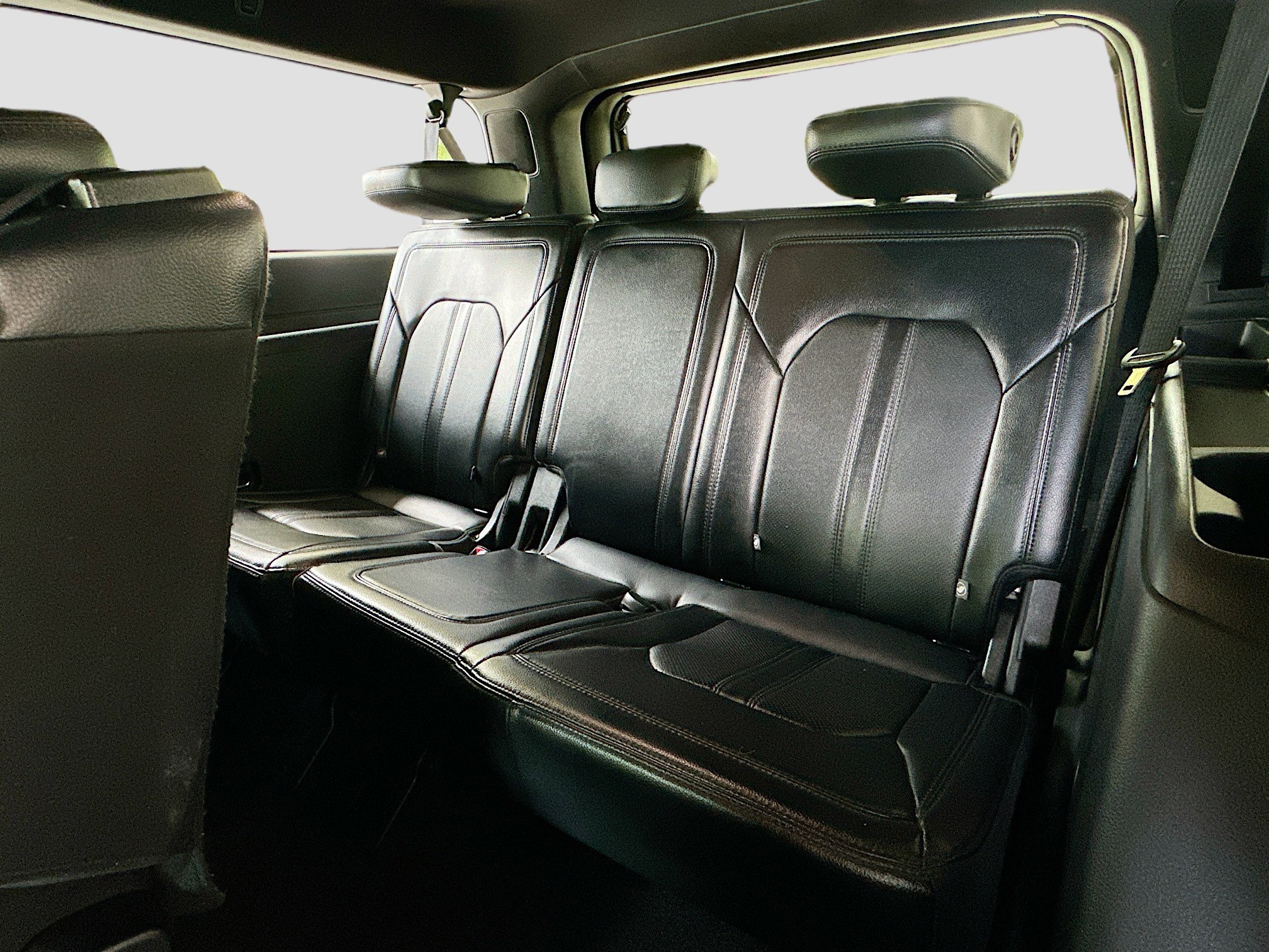 Used 2020 Ford Expedition Max Limited image 28