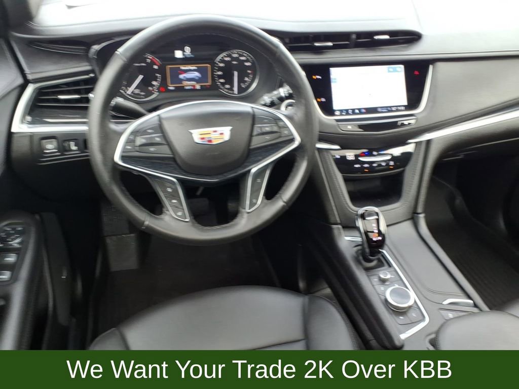 Used 2023 Cadillac XT5 Premium Luxury w/ LPO, Floor Liner Package AWD/4WD image 24