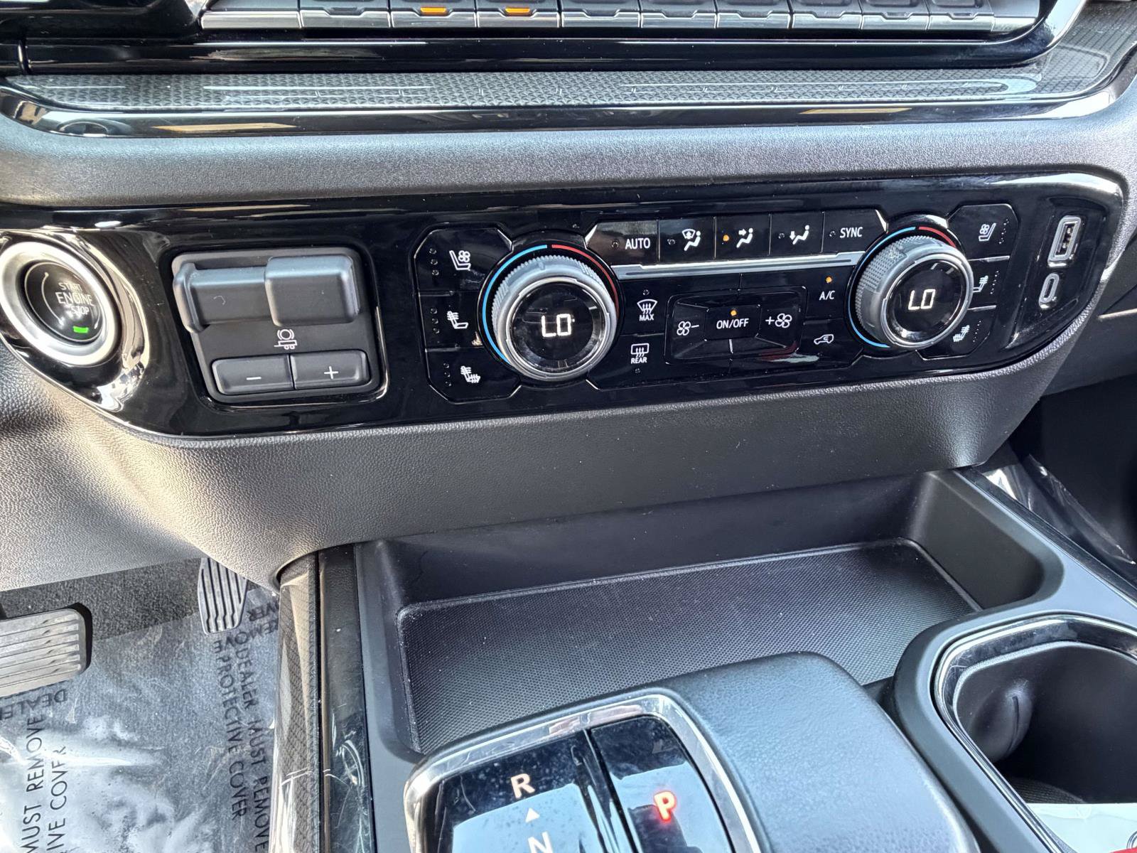 Used 2023 Chevrolet Silverado 1500 ZR2 w/ Technology Package AWD/4WD image 13