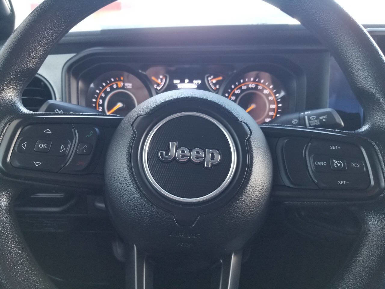 Certified 2024 Jeep Gladiator Sport AWD/4WD image 27