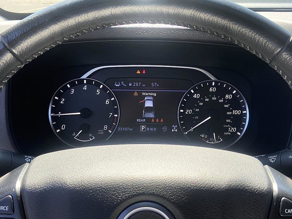 Certified 2024 Nissan Frontier SL w/ Technology Package AWD/4WD image 14