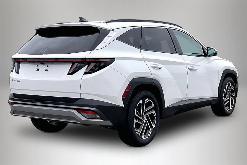 Used 2025 Hyundai Tucson Limited FWD image 5