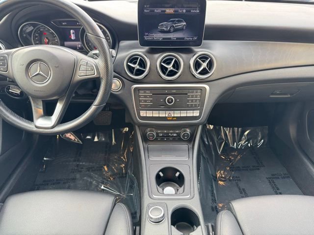 Used 2019 Mercedes-Benz GLA 250 4MATIC image 2