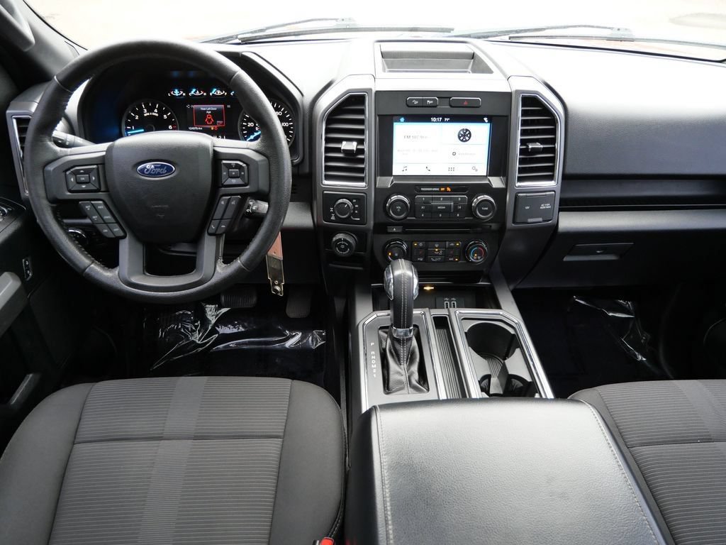 Used 2016 Ford F150 XLT w/ Equipment Group 302A Luxury AWD/4WD image 3