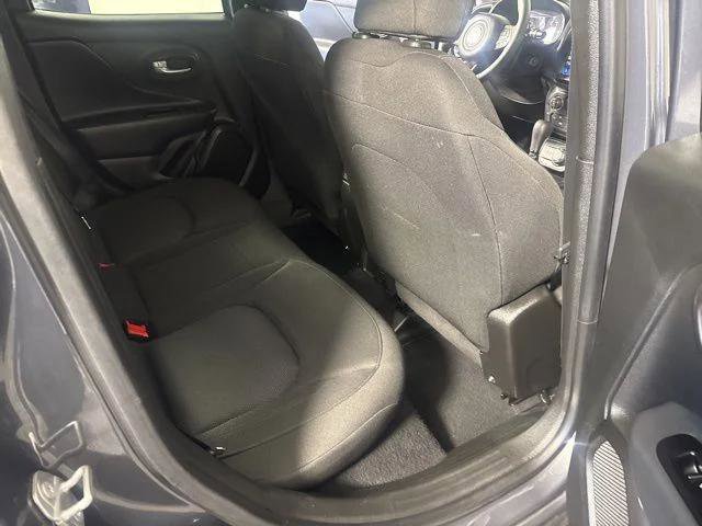 Certified 2023 Jeep Renegade Latitude AWD/4WD image 25