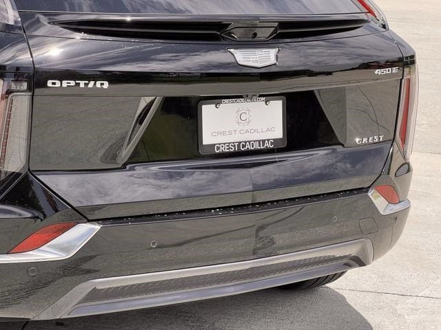 New 2026 Cadillac Optiq Luxury 1 RWD image 6