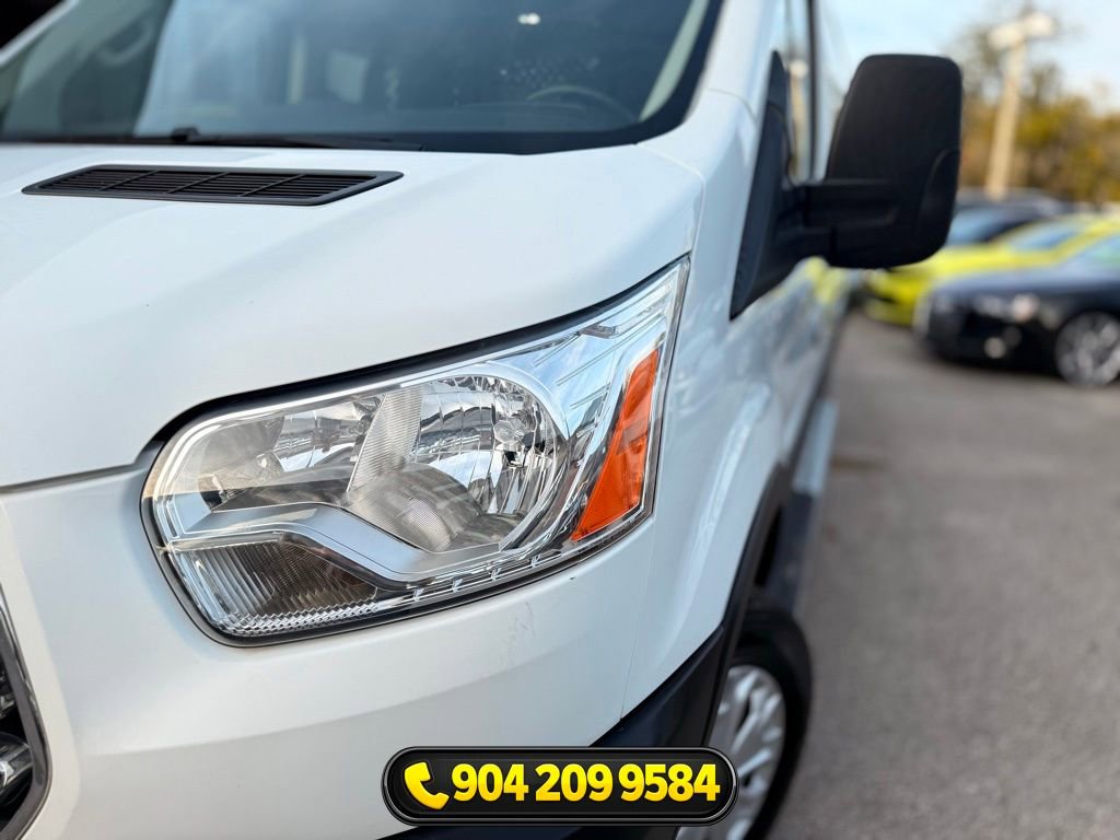 Used 2019 Ford Transit 250 130 Low Roof w/ Exterior Upgrade Package RWD image 9