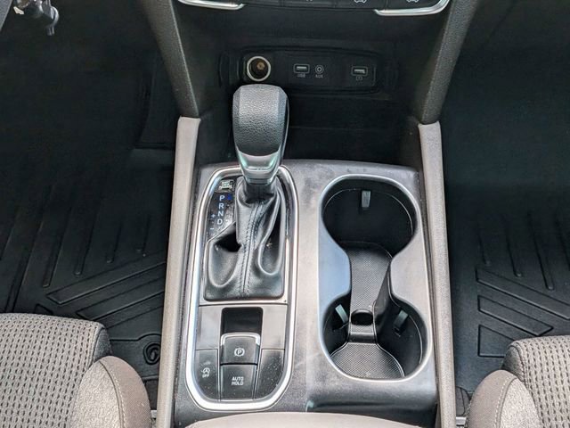 Used 2019 Hyundai Santa Fe SE image 19