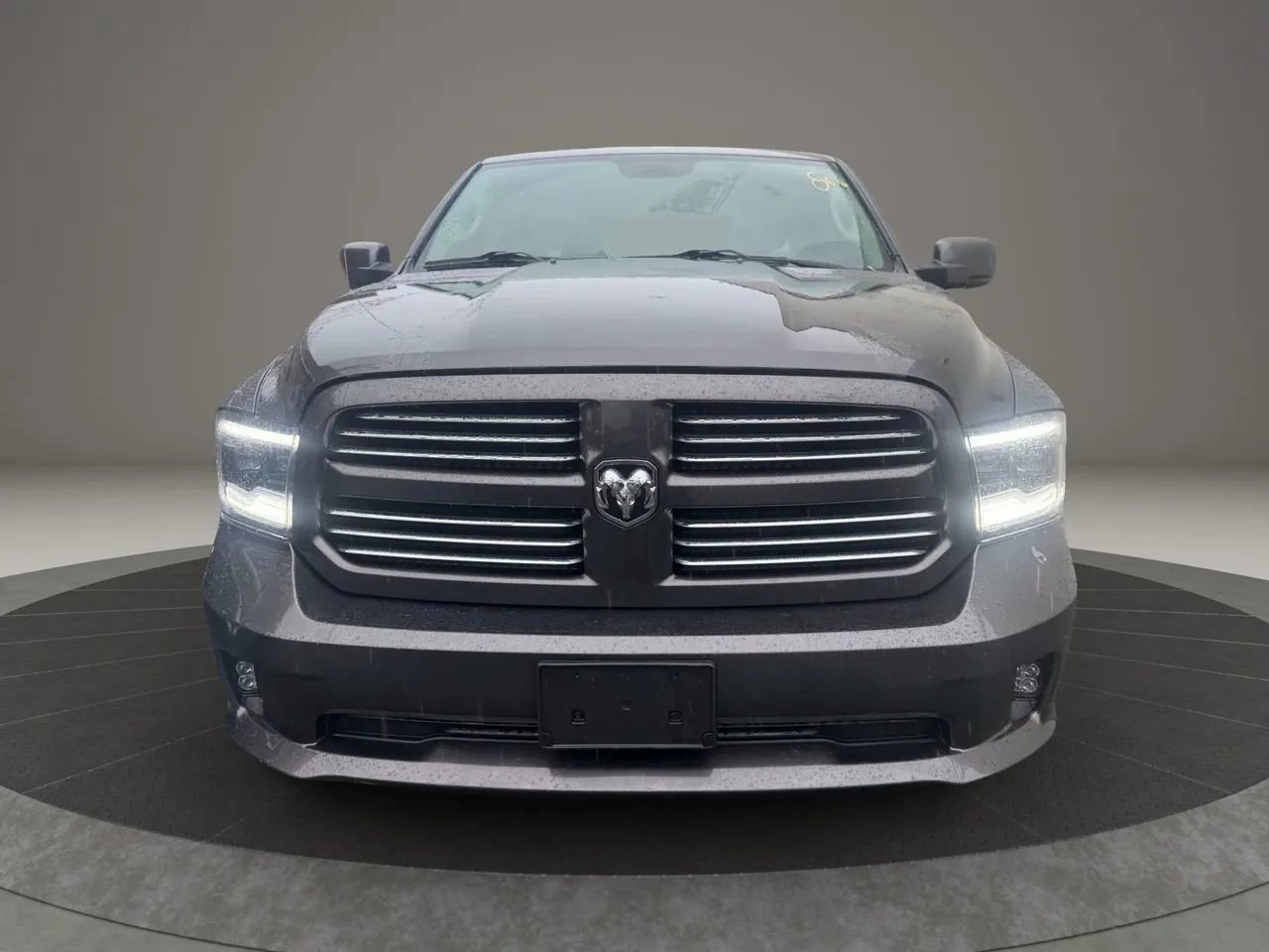 Used 2017 RAM 1500 Sport image 2