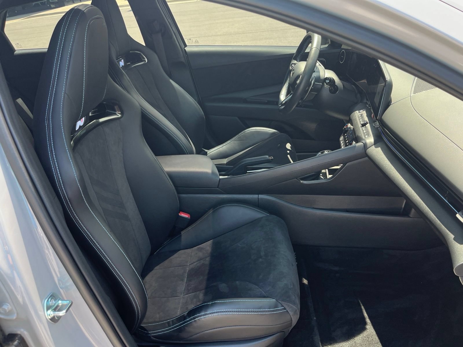 Used 2025 Hyundai Elantra N FWD image 35