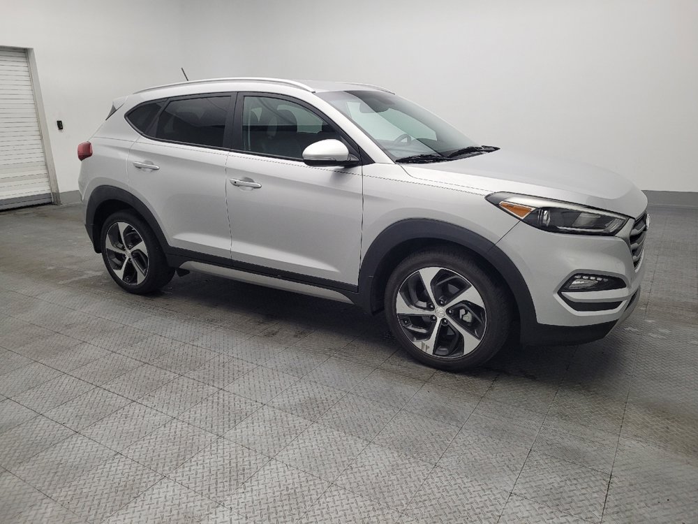 Used 2017 Hyundai Tucson Sport image 11