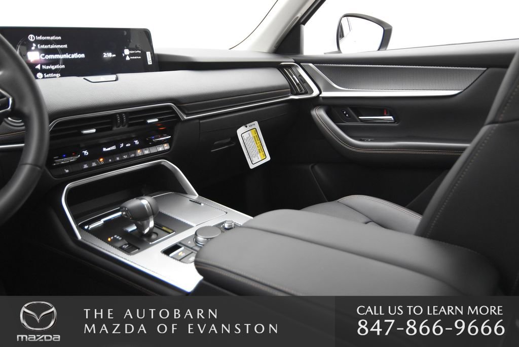 Certified 2025 MAZDA CX-90 3.3 Turbo w/ Preferred Package image 24