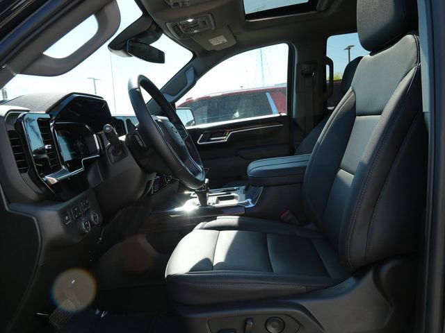 Used 2026 Chevrolet Silverado 1500 RST w/ RST All Star Premium Package AWD/4WD image 11