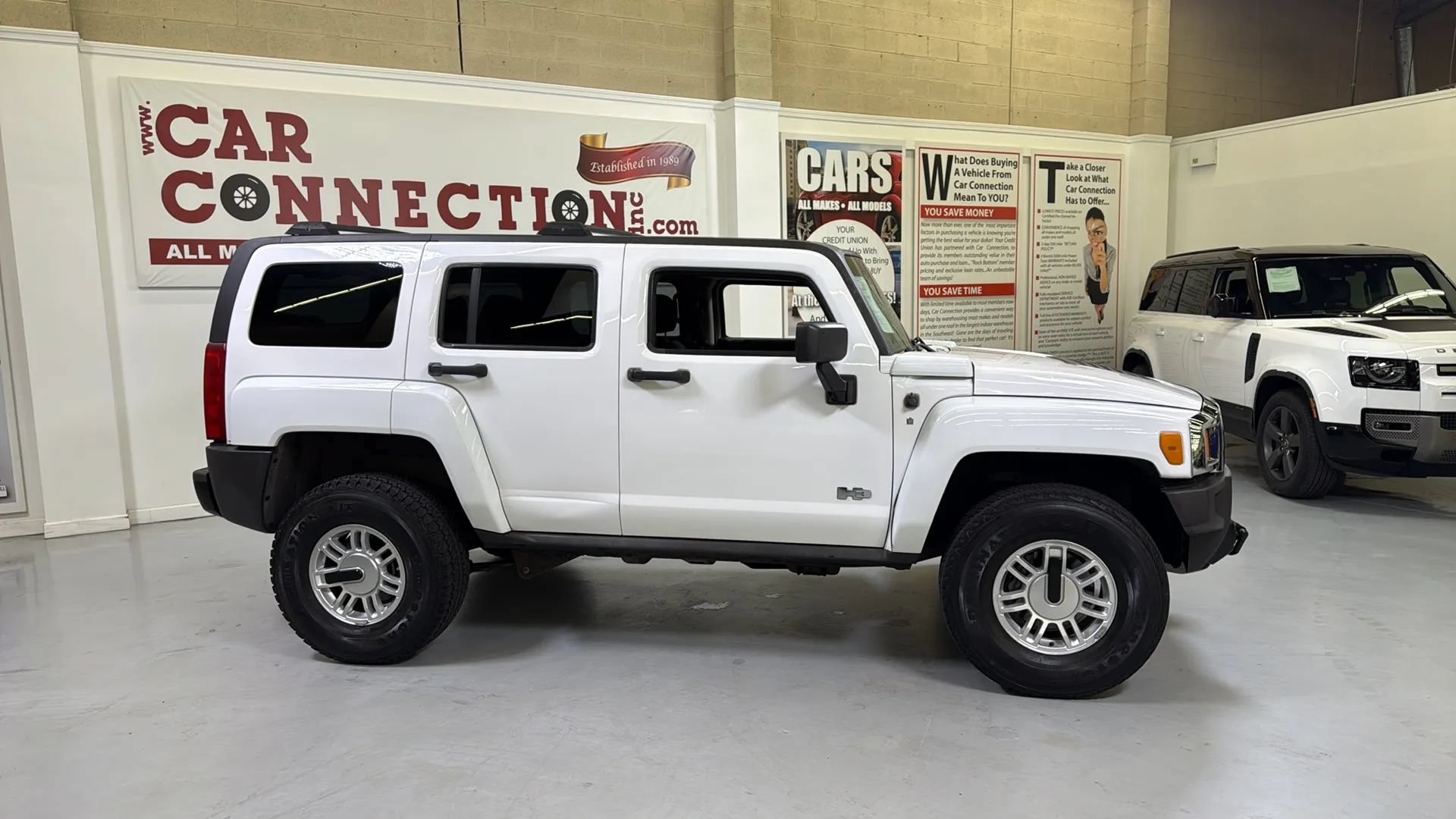 Used 2008 HUMMER H3 AWD/4WD image 4