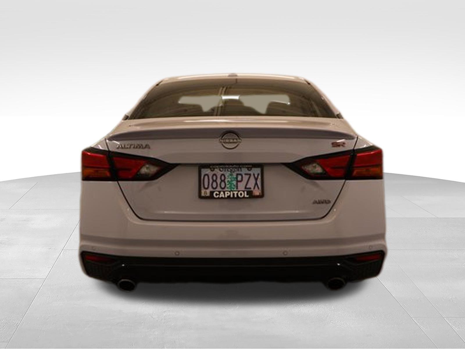 Certified 2023 Nissan Altima 2.5 SR w/ SR Premium Package AWD/4WD image 4