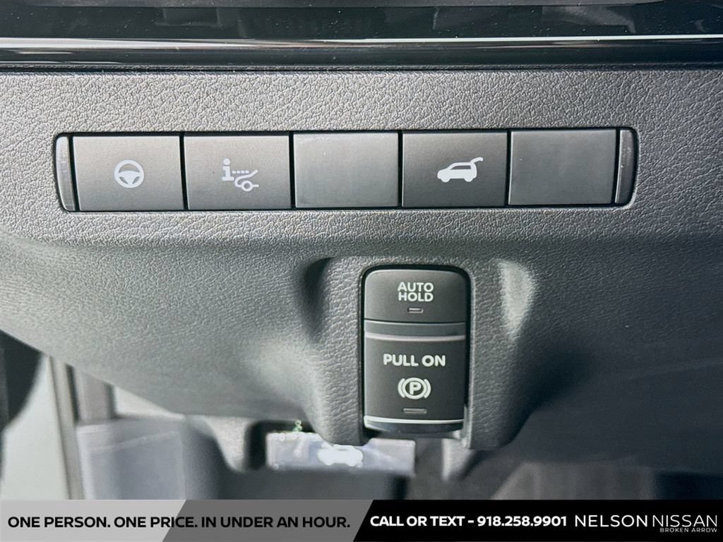 New 2026 Nissan Murano Platinum w/ Cargo Package AWD/4WD image 10