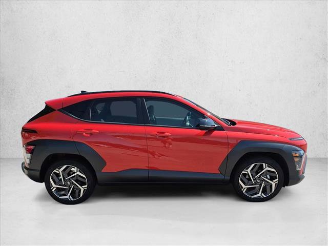 Used 2026 Hyundai Kona SEL Premium FWD image 4