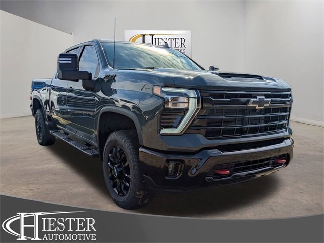 New 2026 Chevrolet Silverado 2500 LT w/ Trail Boss Package