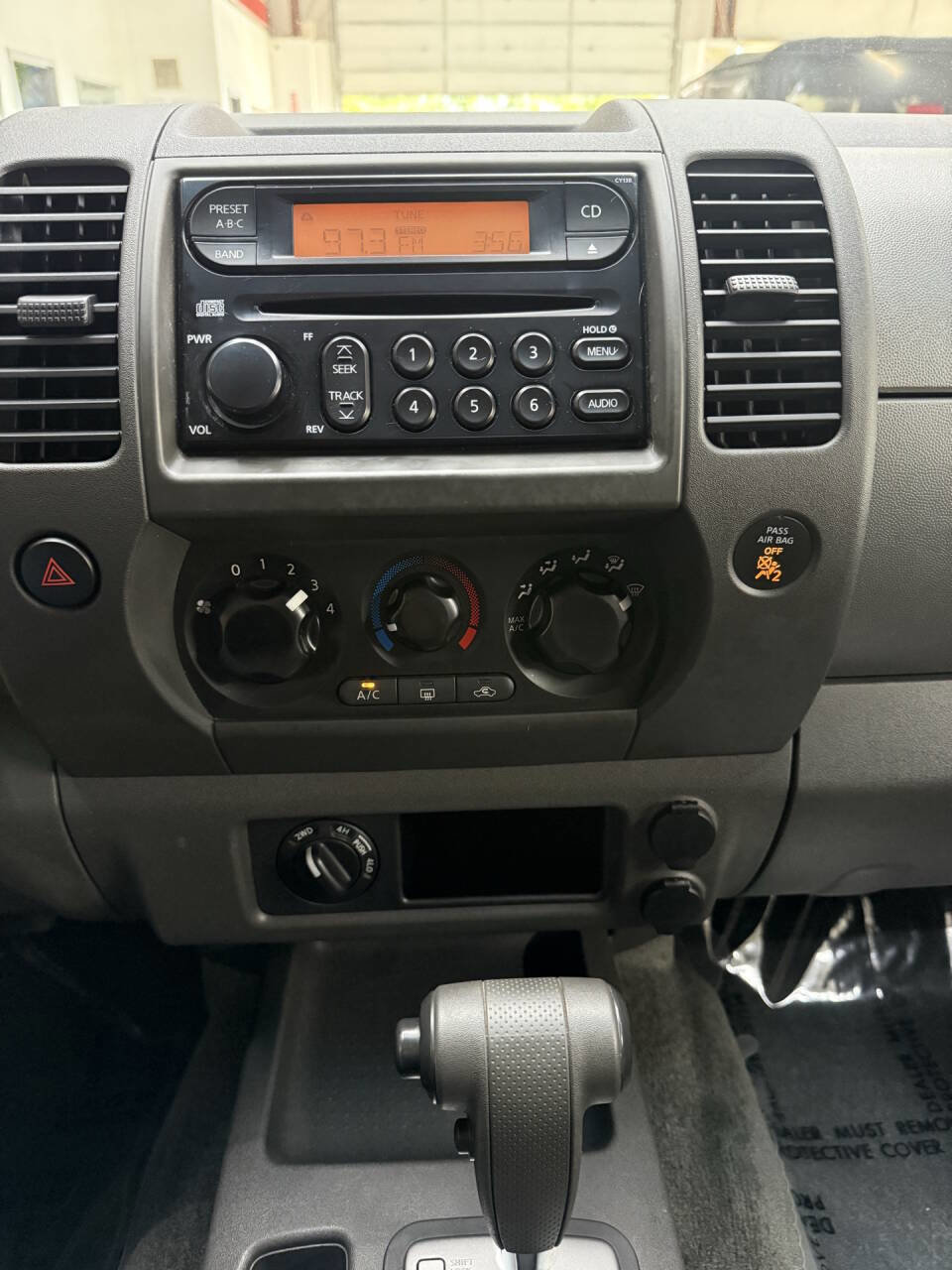 Used 2005 Nissan Xterra S w/ (P01) Power Pkg AWD/4WD image 25