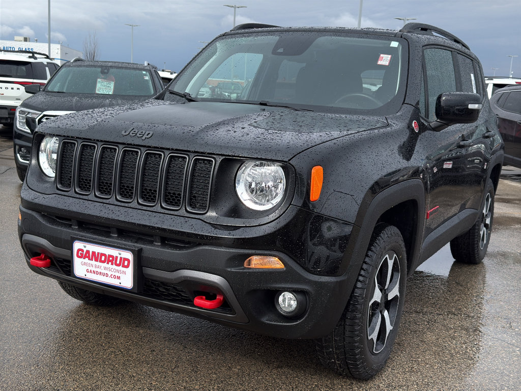 Used 2022 Jeep Renegade Trailhawk w/ Trailer Tow Group image 2