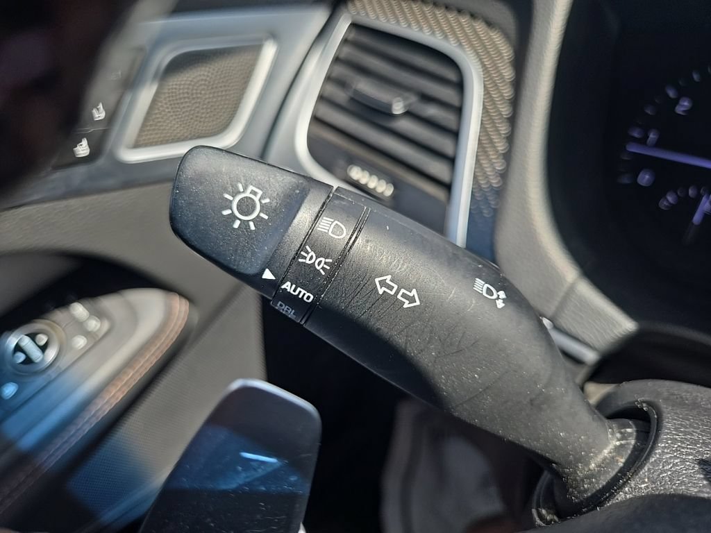 Used 2018 Genesis G80 3.3T Sport AWD/4WD image 43