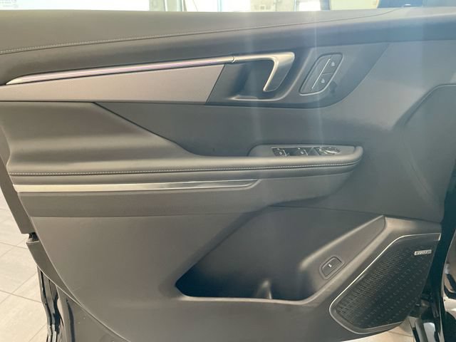 Certified 2026 Buick Enclave Sport Touring FWD image 10