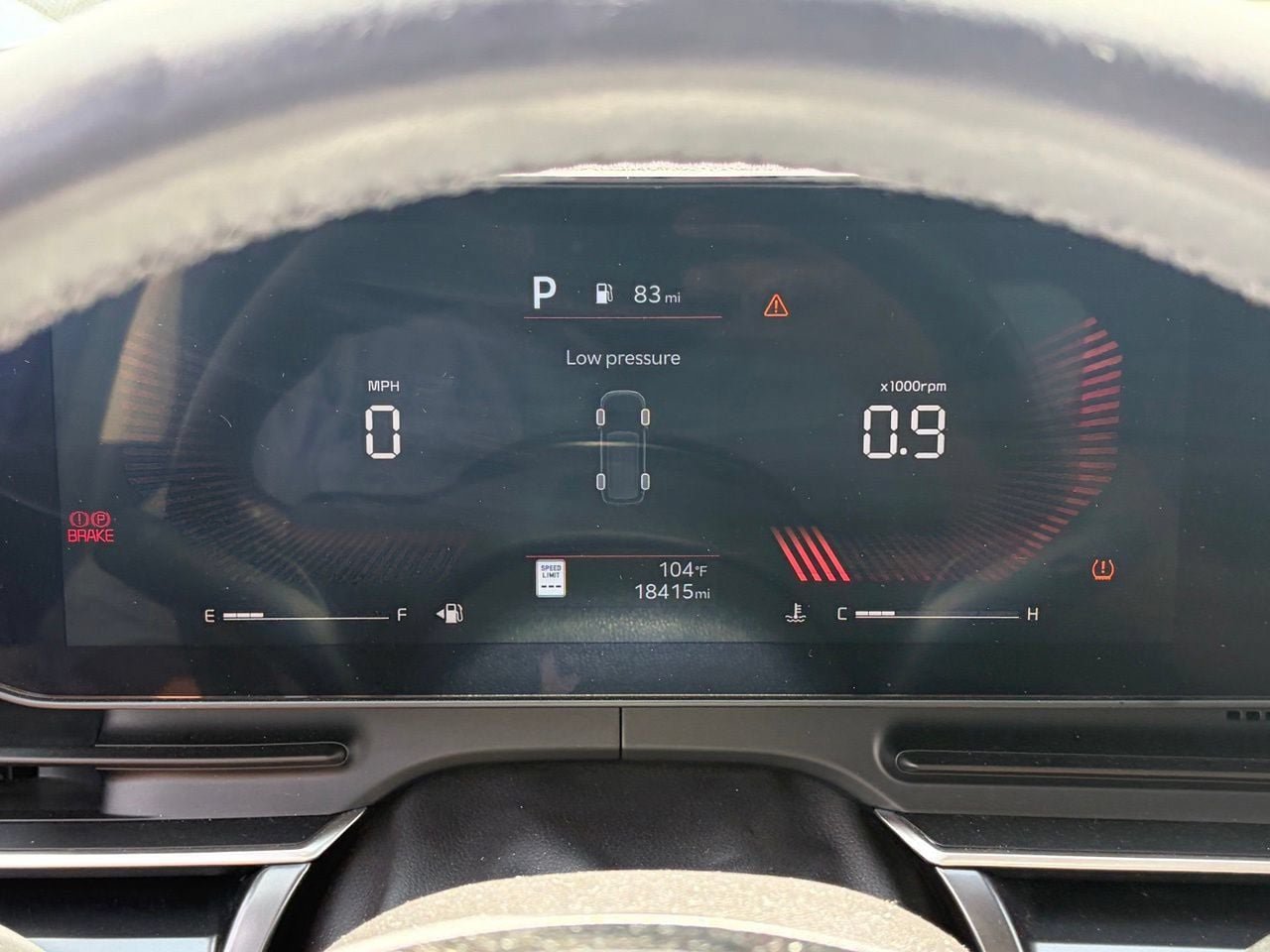 Used 2026 Kia Carnival FWD image 12