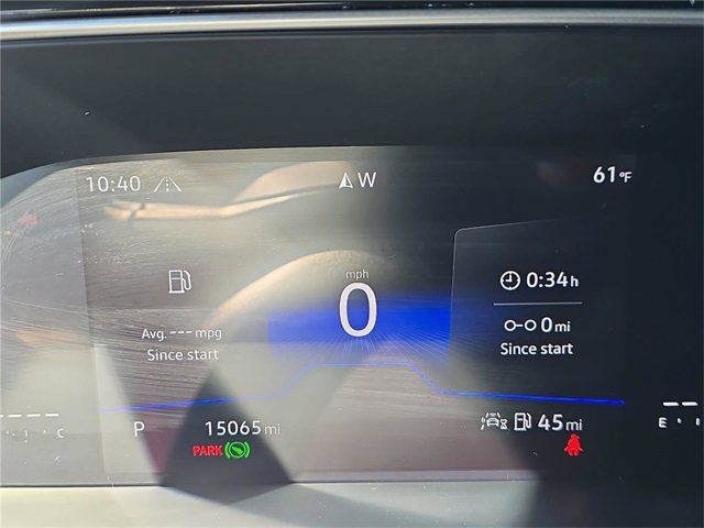 Used 2025 Volkswagen Taos SE image 25