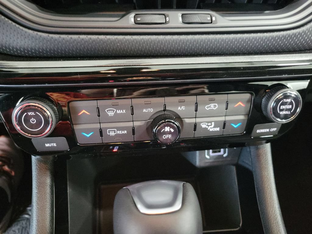 New 2026 Jeep Compass Limited AWD/4WD image 26