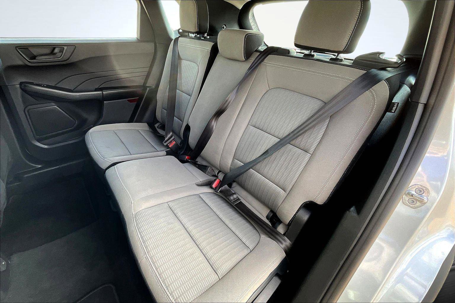 Used 2022 Ford Escape S image 26