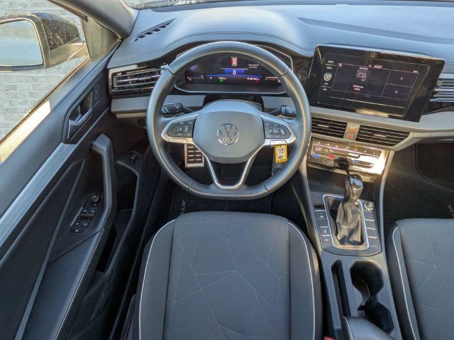 Certified 2025 Volkswagen Jetta Sport FWD image 15