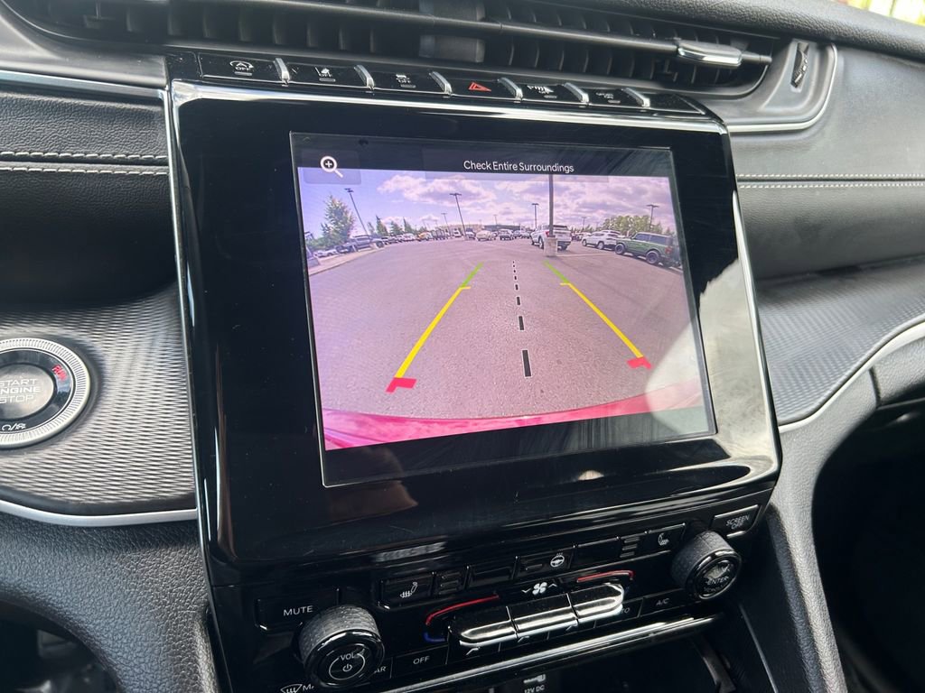 Used 2024 Jeep Grand Cherokee Altitude image 20