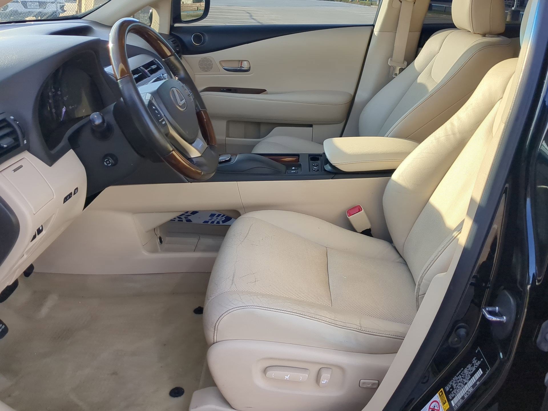 Used 2013 Lexus RX 450h FWD image 15