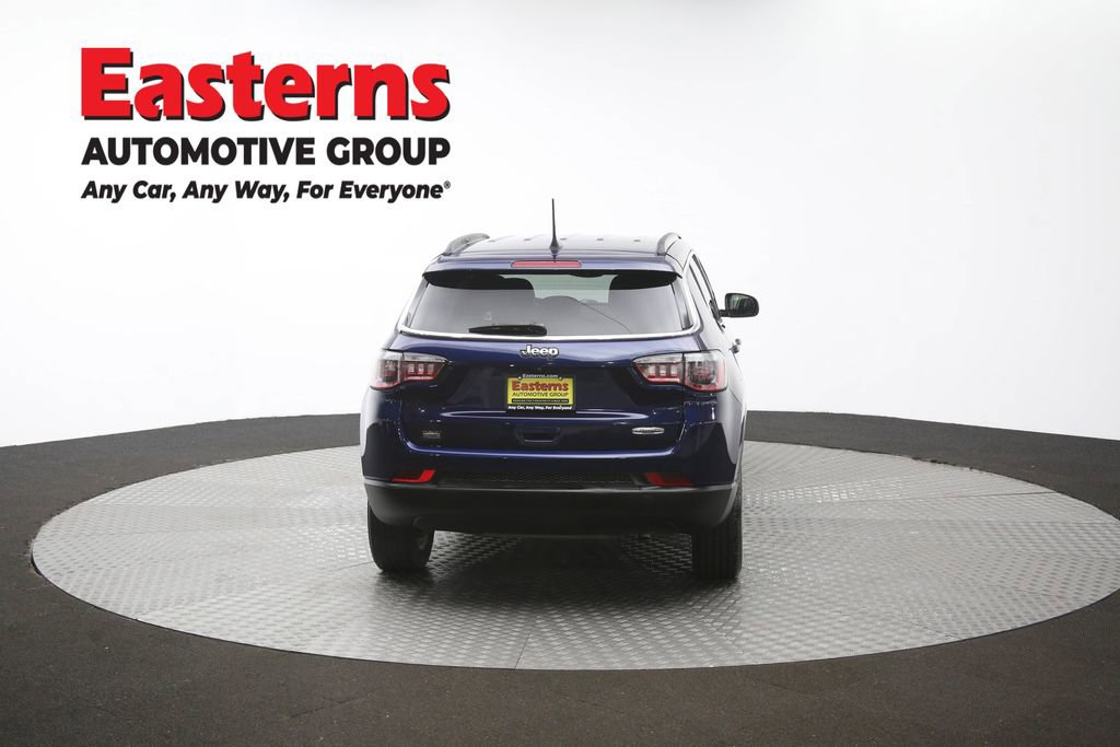 Used 2019 Jeep Compass Latitude FWD image 36