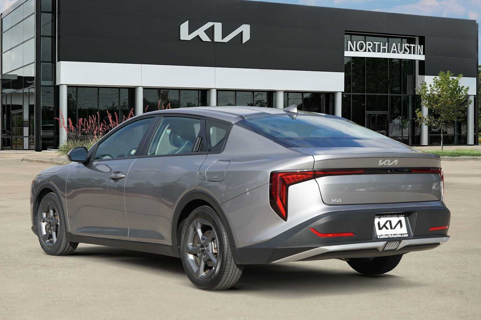 Certified 2025 Kia K4 FWD image 4