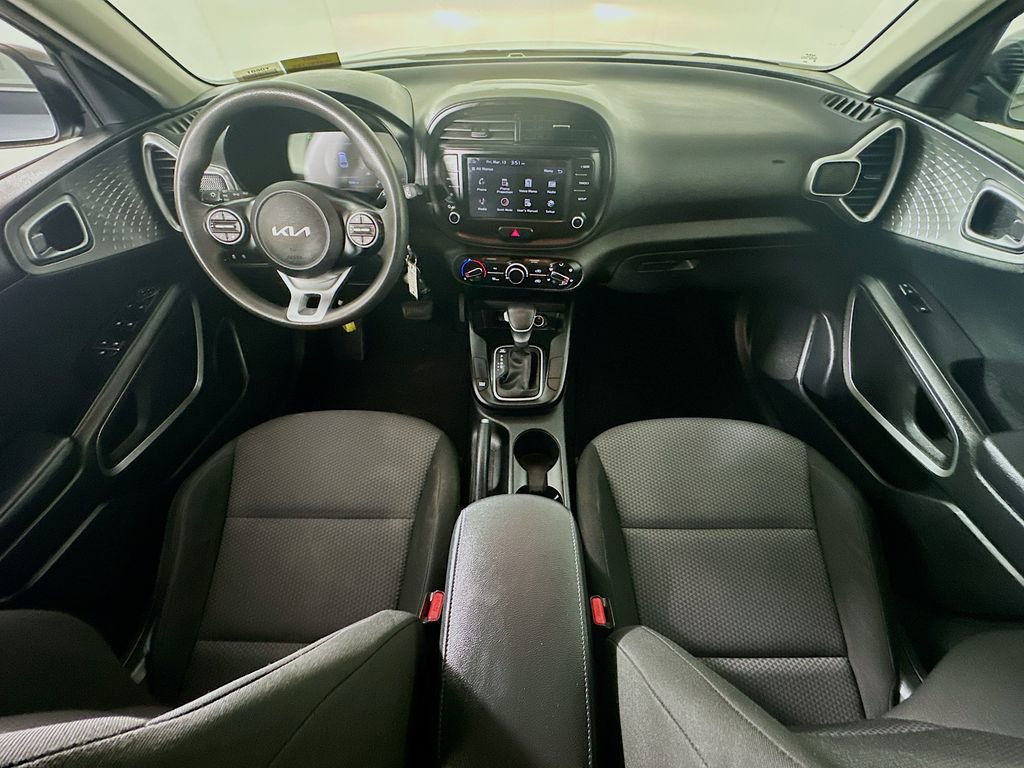 Used 2023 Kia Soul LX w/ Option Group 015 image 10