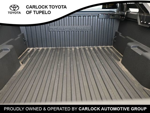 Used 2025 Toyota Tacoma Trailhunter image 32