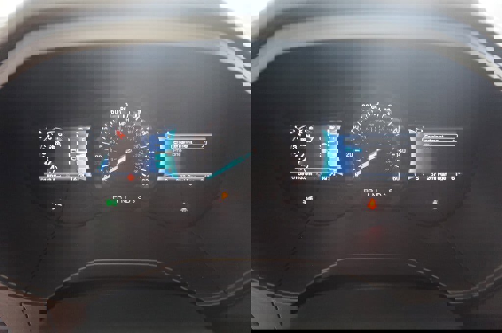 Used 2024 Ford Edge SEL w/ Convenience Package image 17