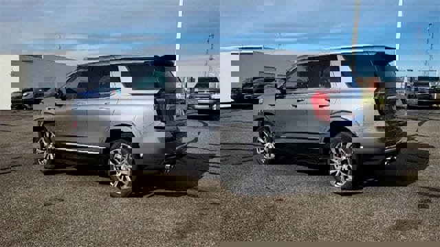 Certified 2022 GMC Yukon Denali image 6